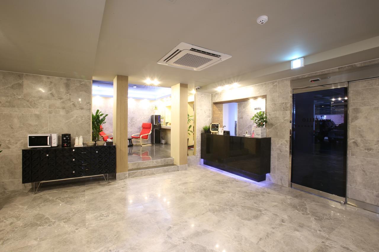 Guri Cello Hotel Buitenkant foto