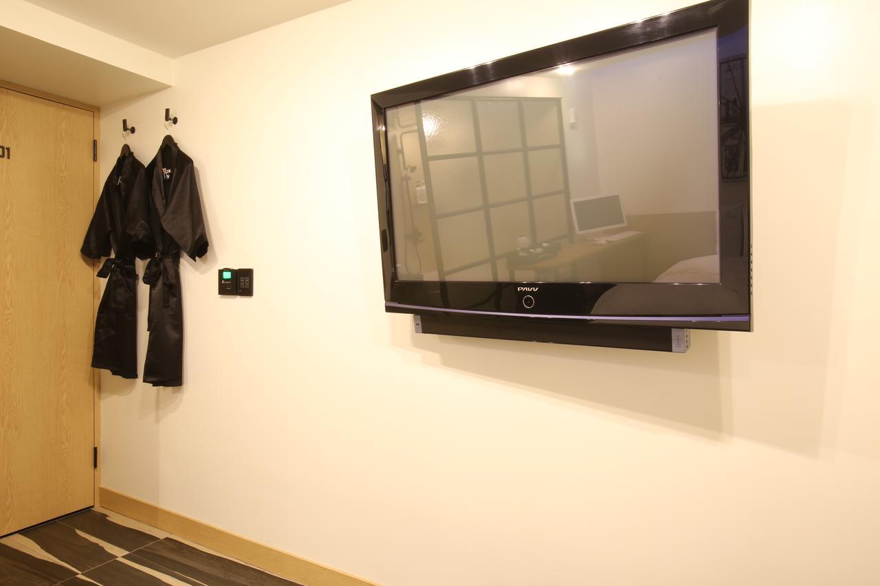 Guri Cello Hotel Buitenkant foto