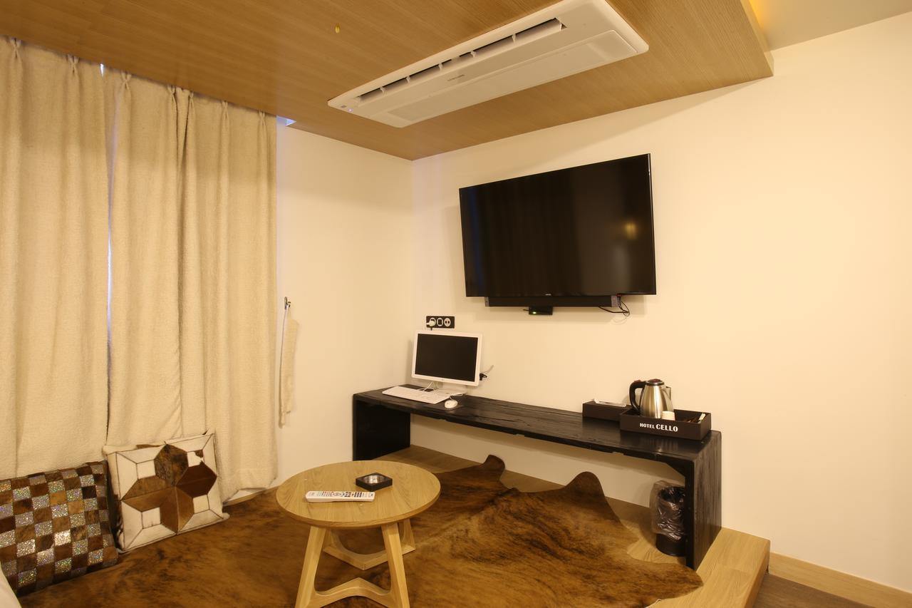 Guri Cello Hotel Buitenkant foto
